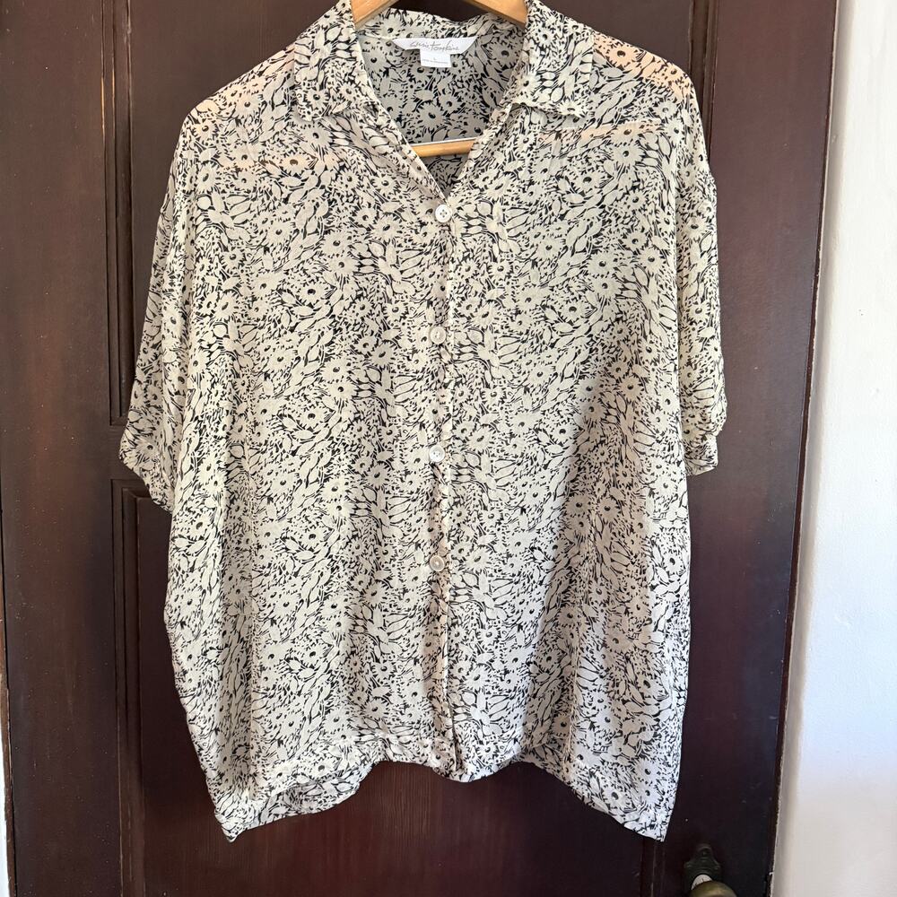 90s Vintage SUSIE TOMPKINS | Silk Chiffon Floral Boxy Blouse | Large Esprit